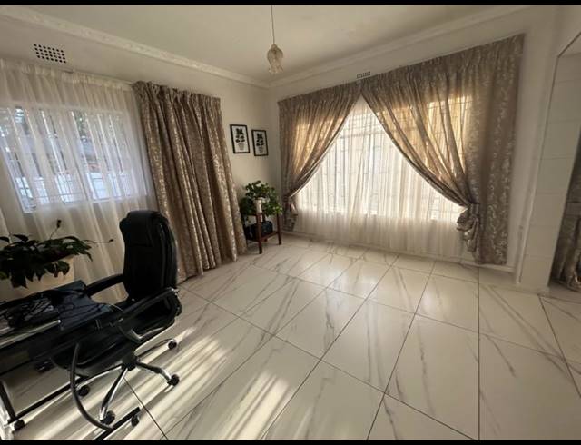 3 BEDROOM HOUSE FOR SALE IN VANDERBIJLPARK CW 2
